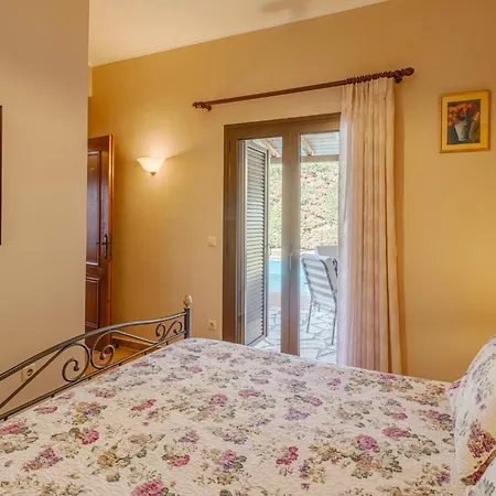 Villa Olympia Stoúpa