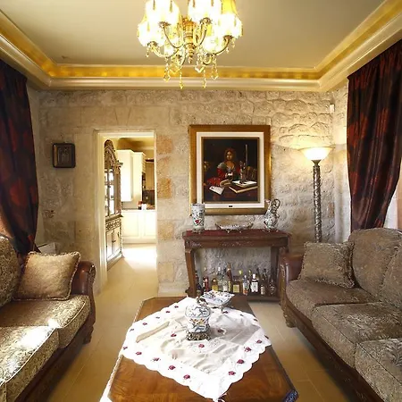 Olympia Villa