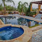 Olympia Villa *