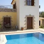 Olympia Villas * Stoúpa