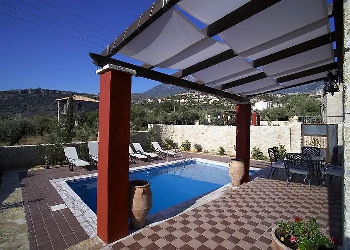 וילה Olympia Stoúpa